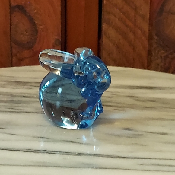 Blue Glass Bunny - Picture 9 of 12
